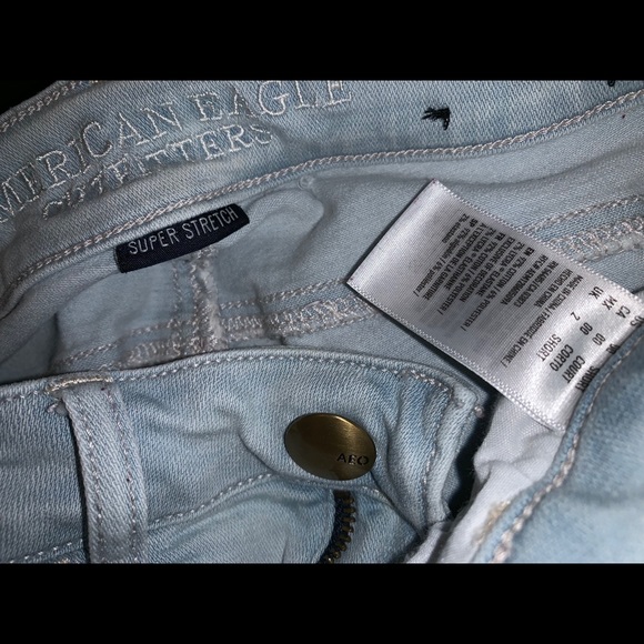 American Eagle jeans 00short - Picture 2 of 3